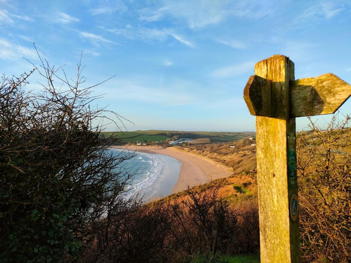 Broadhaven Cottage, Freshwater East, Pembs