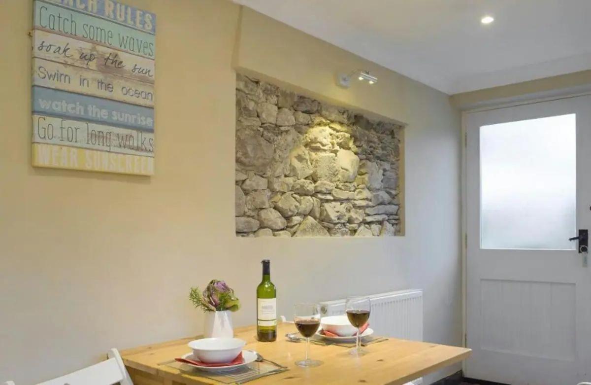 Broadhaven Cottage, Freshwater East, Pembs Pembroke