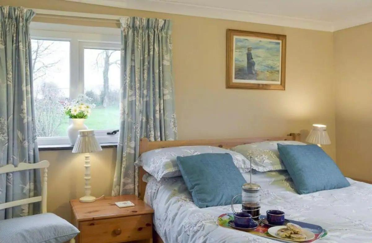 Holiday home Broadhaven Cottage, Freshwater East, Pembs *